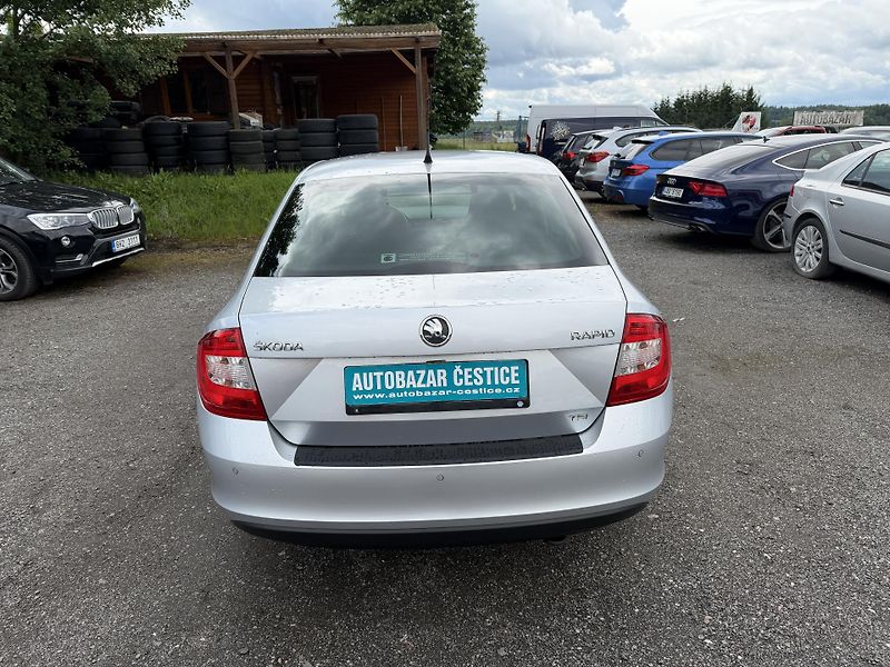 Škoda Rapid 1.2 TSI - fotka 5 z 21