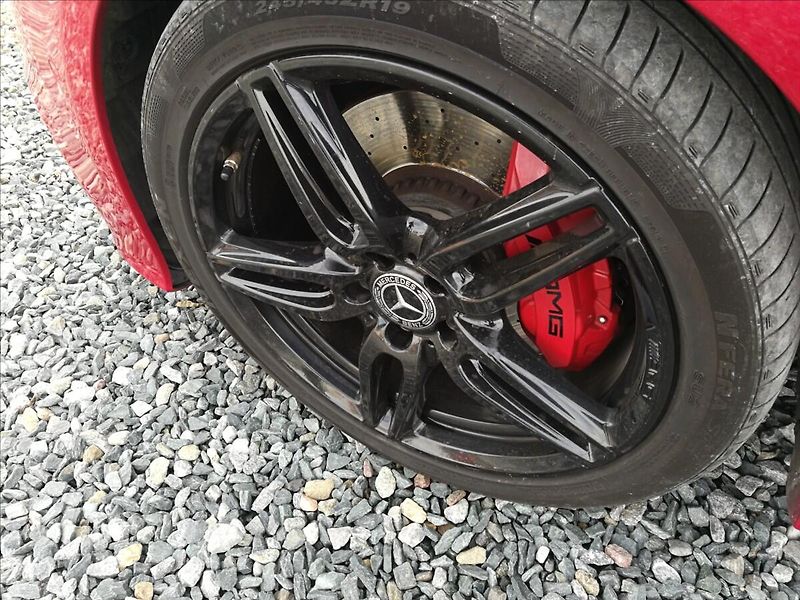 Mercedes-Benz Třídy E 300 kupé AMG odpočet DPH - fotka 17 z 19