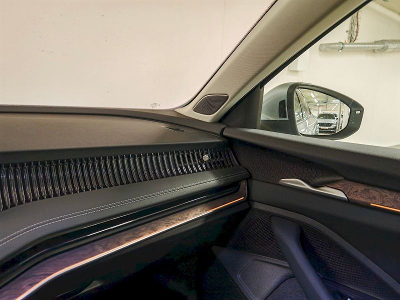 Škoda Superb (2025) iV 1.5 TSI 150 kW DSG L&K - fotka 6 z 33