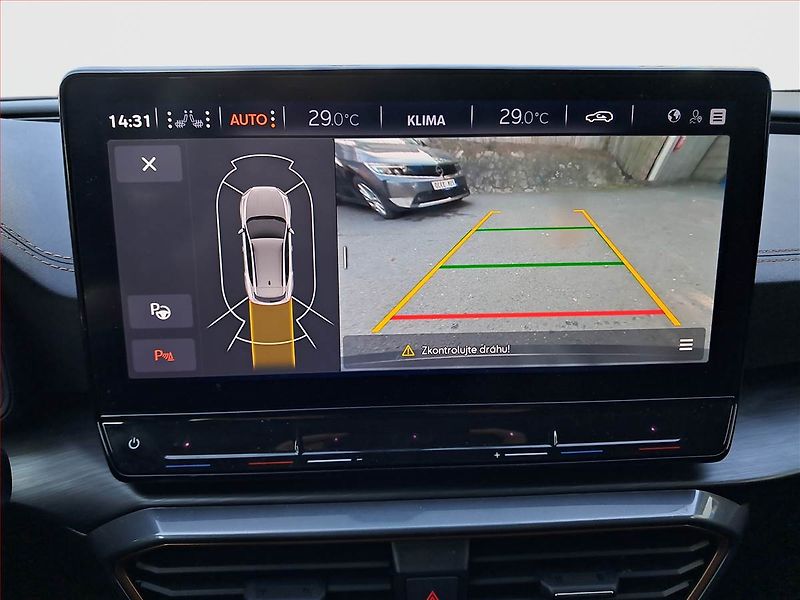Cupra Formentor (2024) 1.5 TSI - fotka 23 z 23