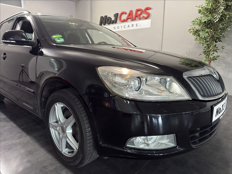 Škoda Octavia 1,4   TSI 90KW REZERVACE - fotka 31 z 33