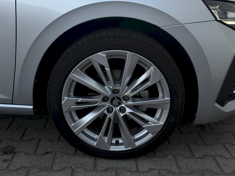 Škoda Scala (2025) 1.0 TSI 85 kW DSG TopSelection - fotka 21 z 23