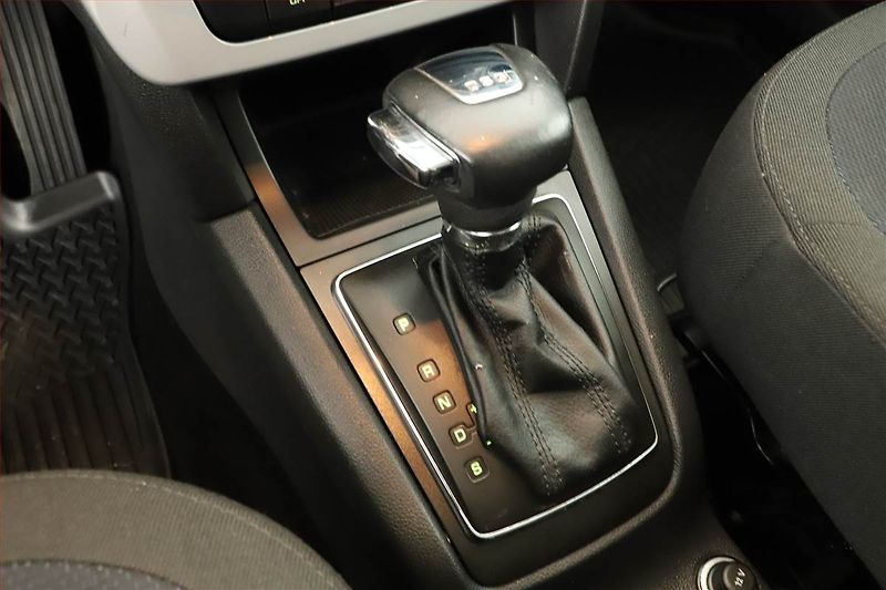 Škoda Yeti (2012) 1.2 TSI, Automat, Xenony - fotka 12 z 16