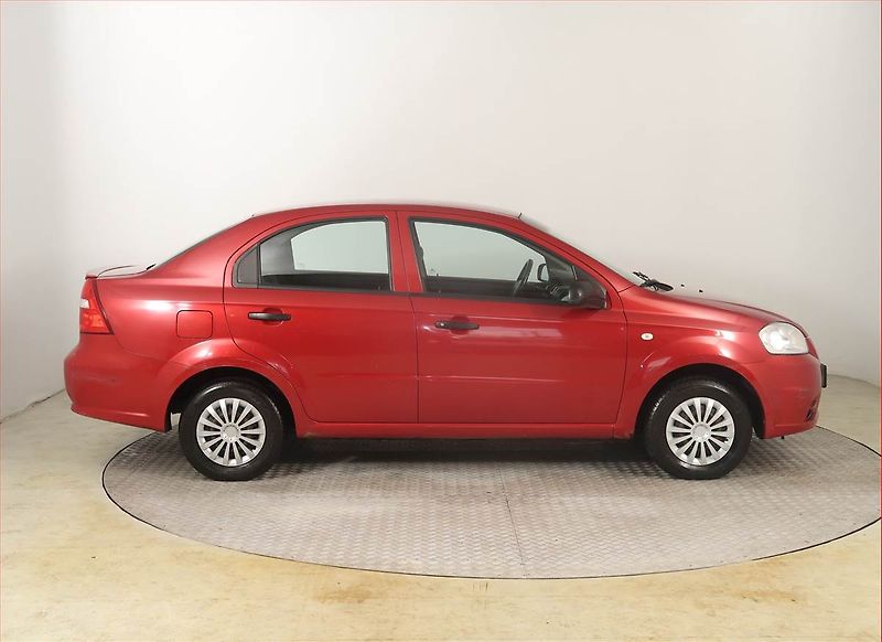 Chevrolet Aveo (2007) 1.2 i, ČR,1.maj, po STK - fotka 6 z 14