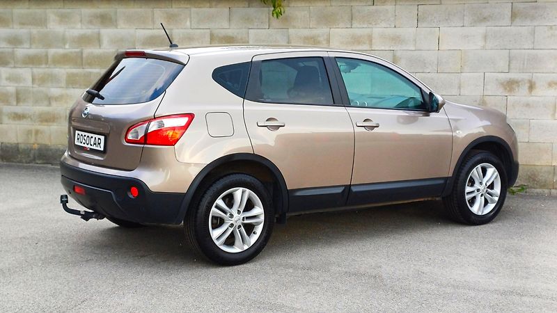 Nissan Qashqai QASHQAI 1.6 86kW-1.maj-ČR-TOP - fotka 5 z 25
