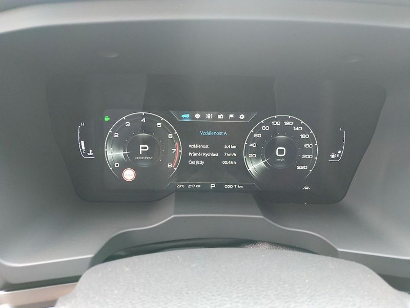KGM Korando 1.5T, Style+2WD, AT, SKLADEM - fotka 17 z 33