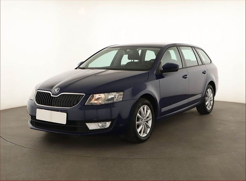 Škoda Octavia (2014) 1.2 TSI, Tempomat - fotka 2 z 12