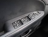 Hyundai i30 (2009) 1.6 CVVT, v provozu - náhled 17