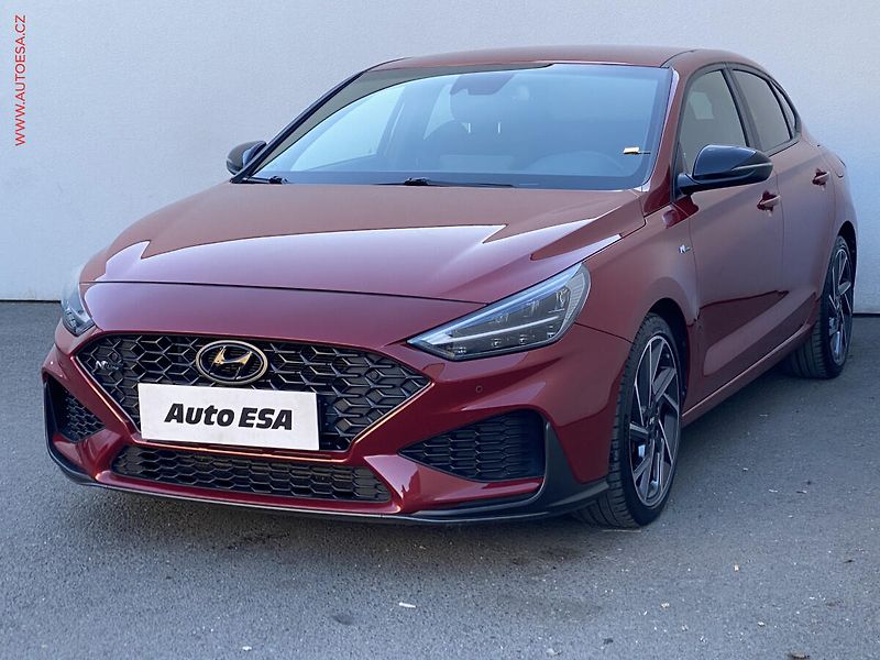 Hyundai i30 (2021) 1.5 T-GDi, 2.maj,ČR, N-Line - fotka 3 z 19
