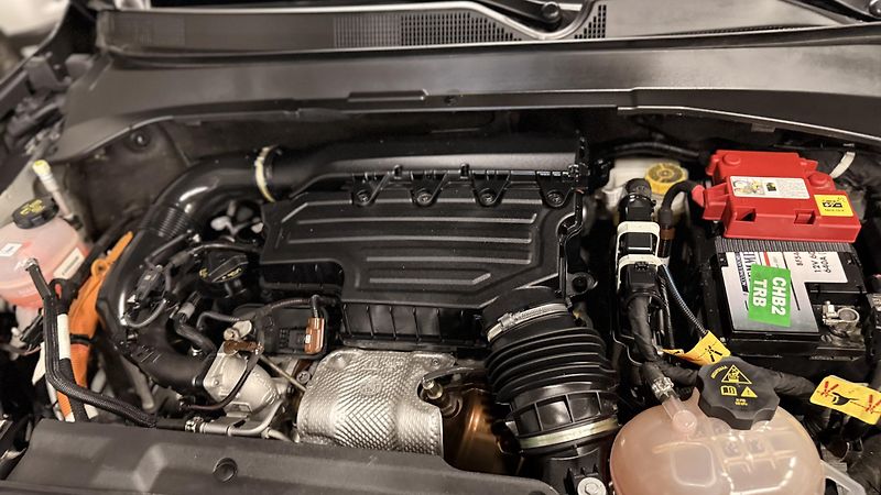 Jeep Compass (2023) 1.3 T4 PHEV,4x4,ZÁRUKA - fotka 28 z 56