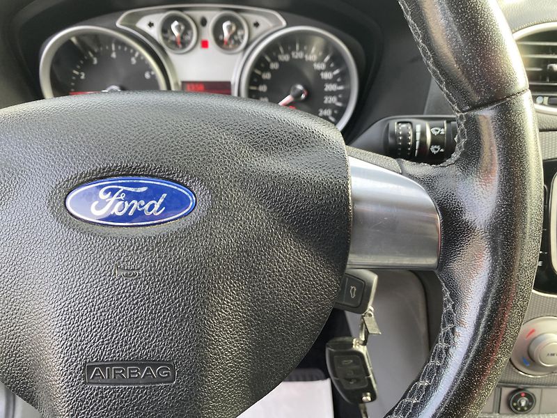 Ford Focus 2.0i 145PS LPG FORD COMBI TOP! - fotka 159 z 170