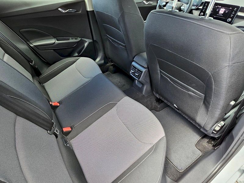 Škoda Fabia (2025) SELECTION MPI 59/1.0 M5F - fotka 15 z 26