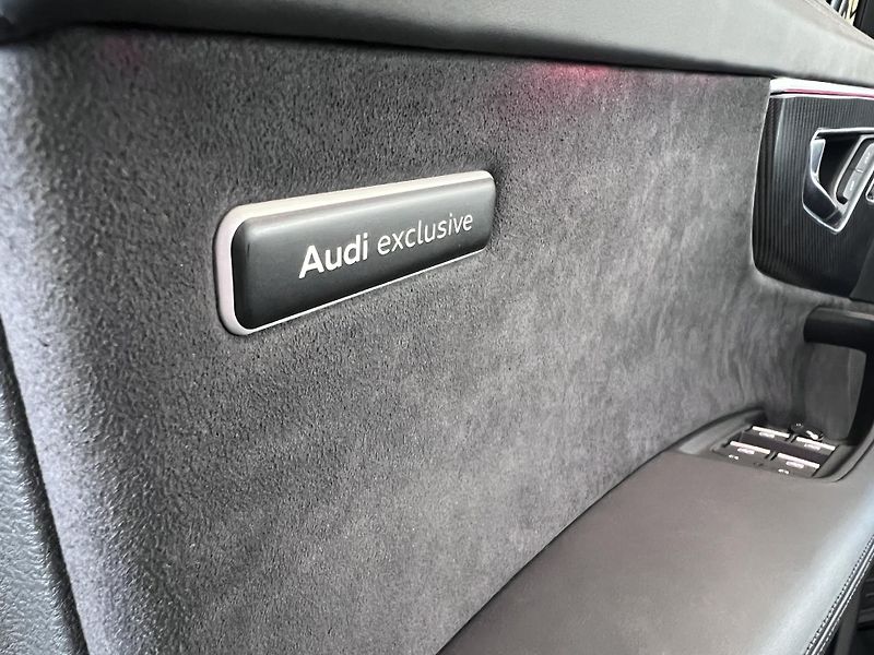 Audi SQ7 Ceramic Exclusive B&O FullSpec - fotka 7 z 33