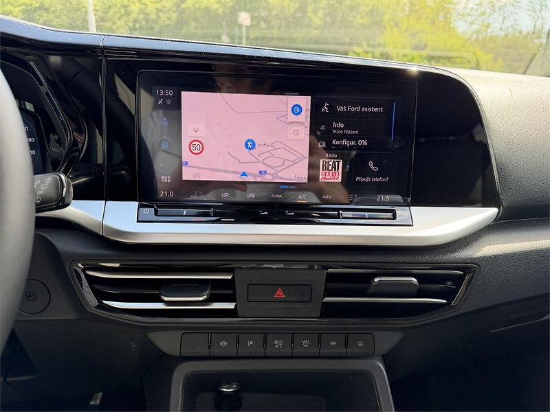 Ford Tourneo Connect (2026) Titanium, Grand Tourneo, 1.5 E - fotka 19 z 20