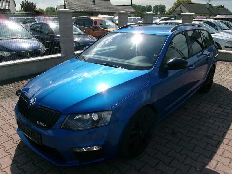 Škoda Octavia (2014) 2,0TSi VRS AC TEMP VÝHŘEV - fotka 1 z 39