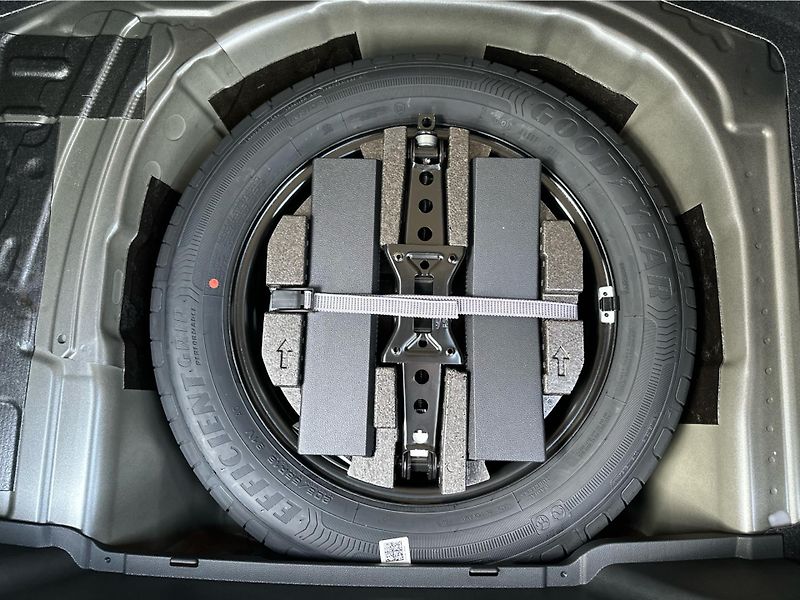 Škoda Kamiq 1,0 TSI / 85 kW Top Selection - fotka 13 z 23
