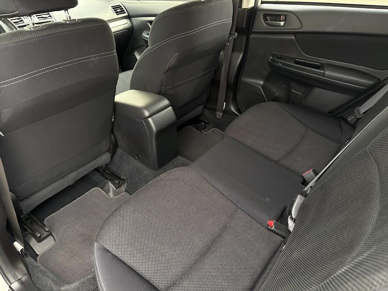 Subaru XV 2.0i 110kW AT AWD Executive - fotka 11 z 25