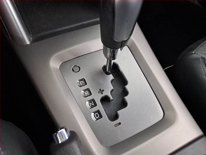 Subaru Forester (2009) 2.5 XT, 4X4, Automat - fotka 16 z 20
