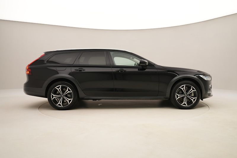 Volvo V90 CC B5 AWD ULTIMATE REZERVACE - fotka 14 z 68