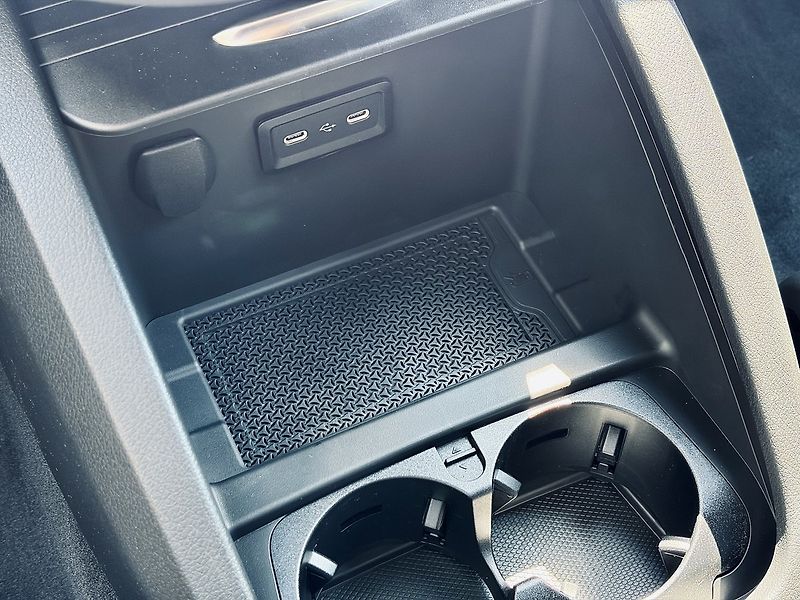 Mercedes-Benz Třídy V (2026) 300d EXCLUSIVE AMG 4M L AIR - fotka 32 z 35