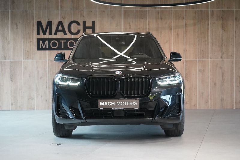 BMW X3 30e xDrive, M Sport, Head-up - fotka 3 z 42
