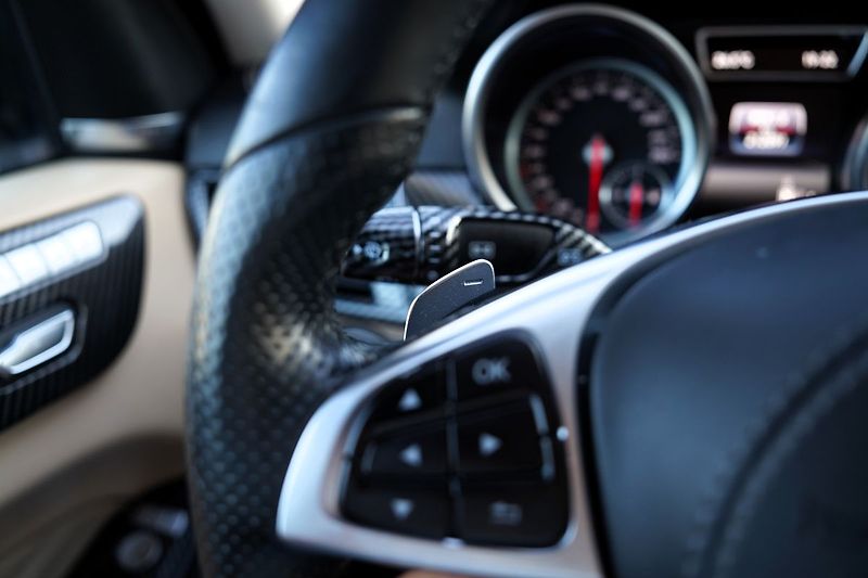 Mercedes-Benz GLE 350d 4Matic AMG/tažné/Harman - fotka 45 z 46