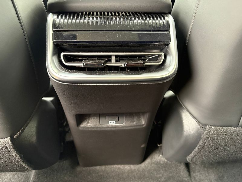 BAIC X5 (2025) 1.5, 138kW, A/T, Kamera, PANO - fotka 20 z 25