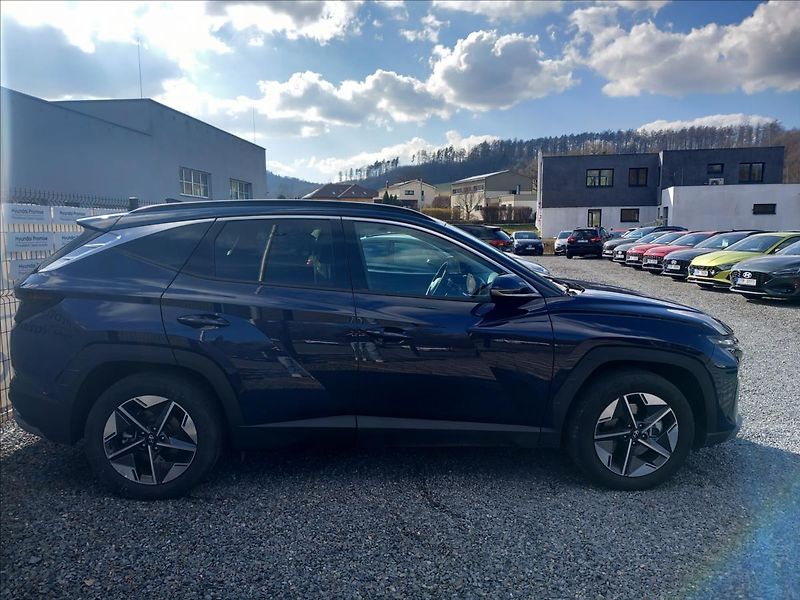 Hyundai Tucson 1,6 T-GDI 4WD DCT PREMIUM - fotka 5 z 21