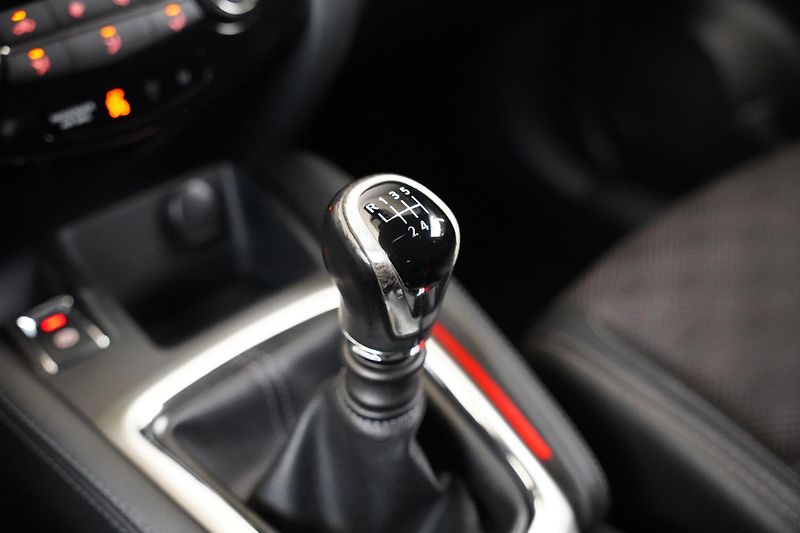 Nissan Qashqai - fotka 23 z 27