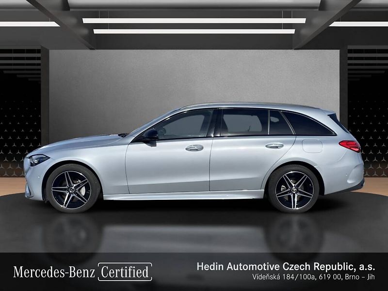 Mercedes-Benz Třídy C (2023) C 300 e kombi AMG - fotka 2 z 27