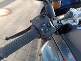 Moto Guzzi V 100 Mandello (2023) S Grigio Avanguardia (sleva 86 - náhled 11