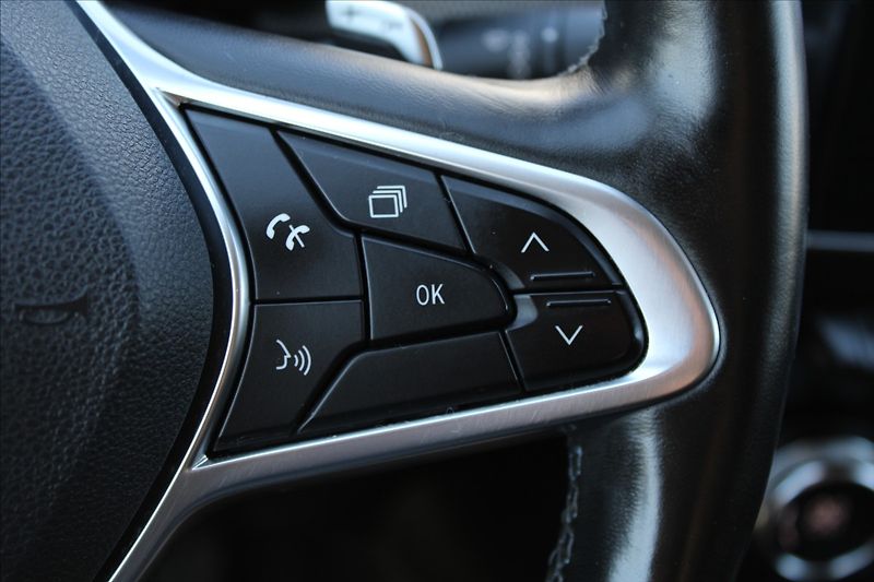 Renault Arkana 1,3 TCe  ČR,1.MAJ,A/T,INTENS - fotka 21 z 38