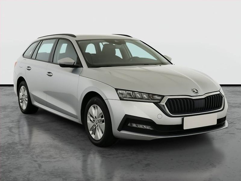 Škoda Octavia (2023) Ambition 2.0 TDI, ČR,1.maj - fotografie inzerátu