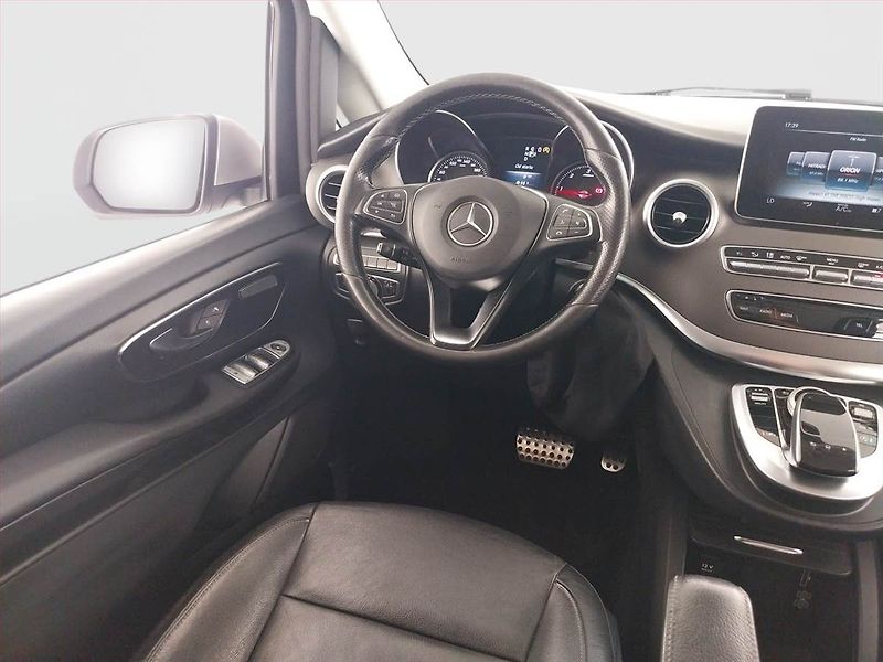Mercedes-Benz Třídy V (2015) 220 CDI - fotka 7 z 26