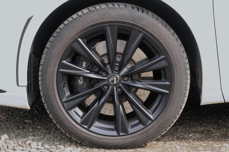 Lexus RX 500h F-SPORT + ,Panorama, DPH - fotka 3 z 44
