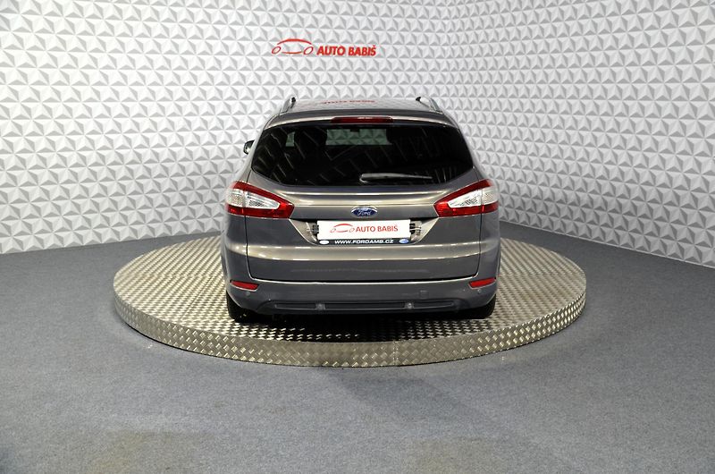 Ford Mondeo (2011) 2.0 TDCi - fotka 6 z 20