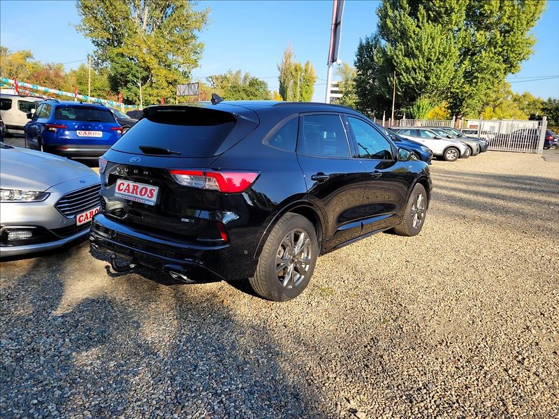 Ford Kuga 2,0 D,ST-line,led,kůže - fotka 6 z 50