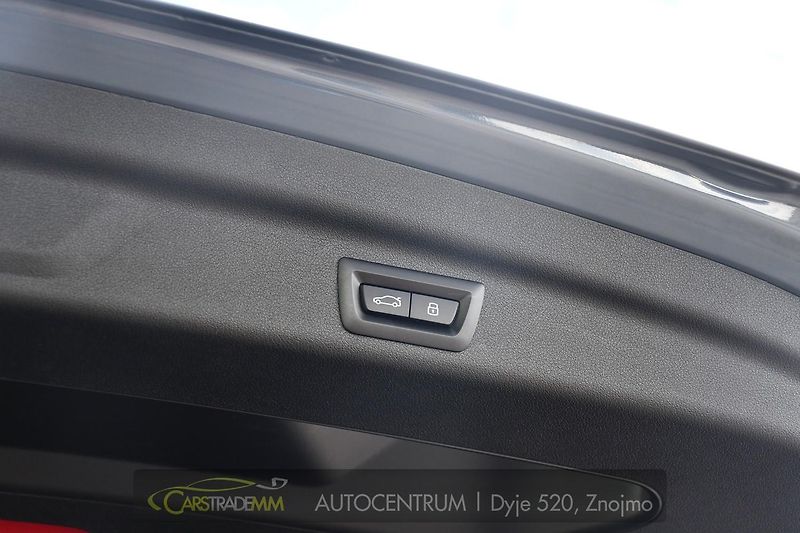 BMW Řada 2 218D ACTIVE TOURER ČR 1M - fotka 51 z 60