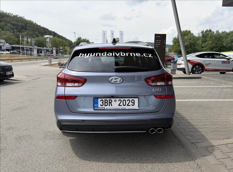 Hyundai i30 1,6 T-GDI DCT  WG FL N Line - fotka 6 z 20