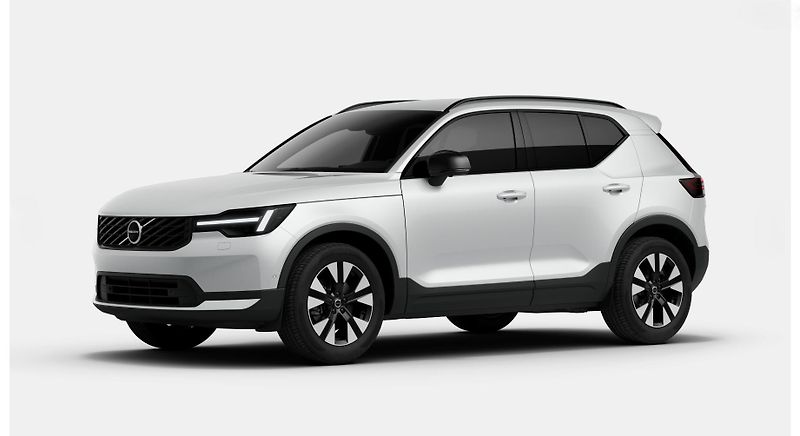 Volvo XC40 (2026) B3 PLUS AUT - fotografie inzerátu