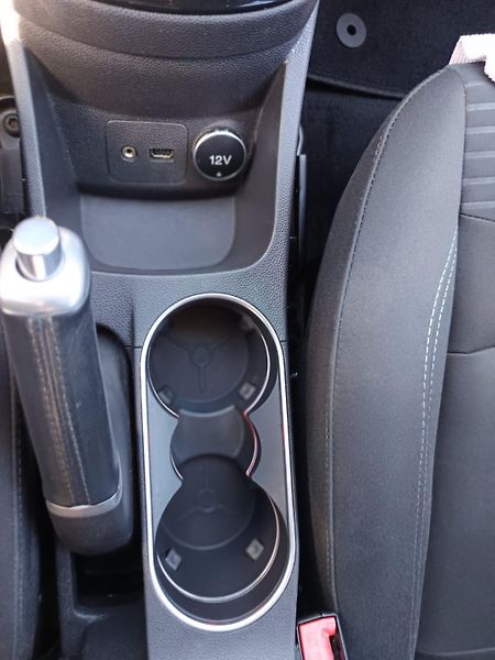 Ford Fiesta (2014) - fotka 19 z 33