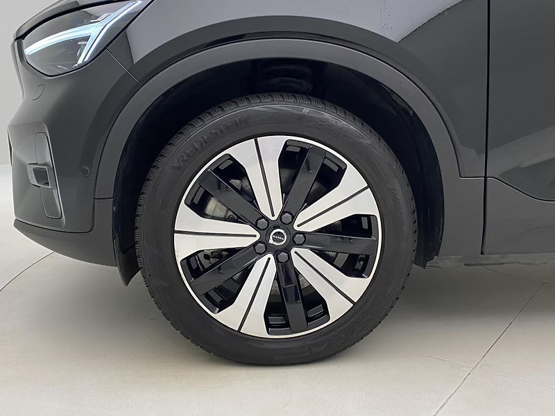 Volvo C40 PURE ELECTRIC TWIN ENGINE PLUS - fotka 36 z 57