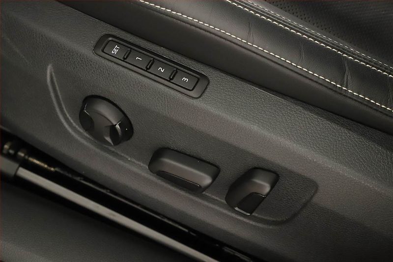 Škoda Superb (2021) Laurin&Klement 2.0 TDI - fotka 24 z 24