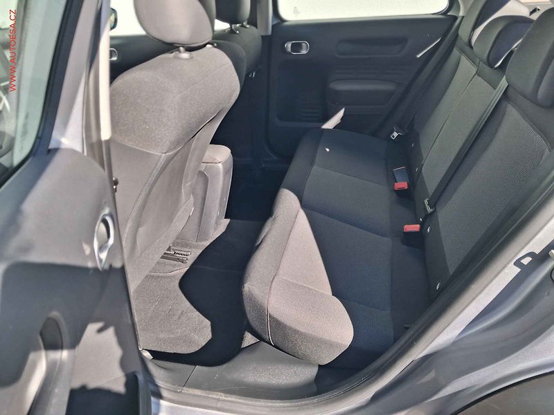 Citroën C4 Cactus (2018) 1.5 HDi, AC, tempo, park - fotka 10 z 19