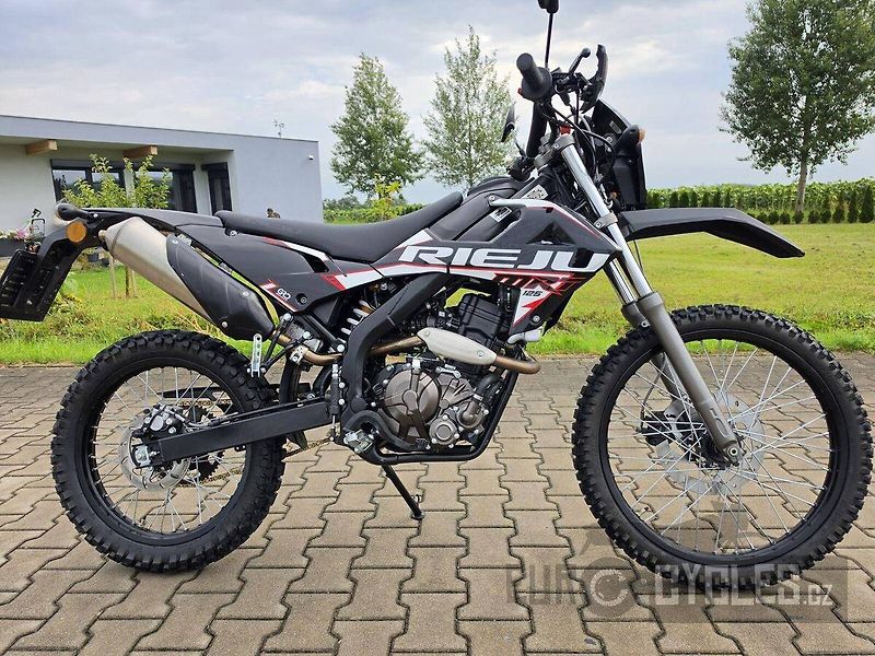 Rieju Marathon 125 Pro (2024) - fotka 2 z 13