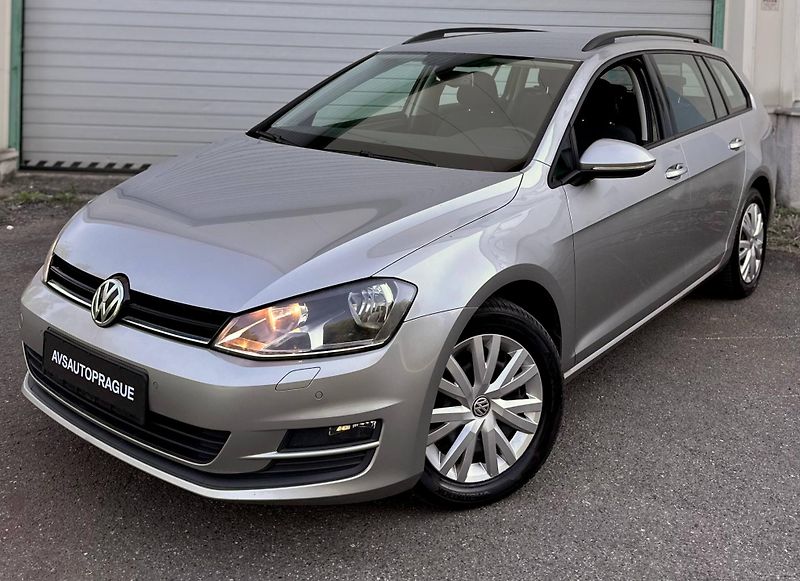 Volkswagen Golf (2015)  VII KOMBI 1.6 TDI DSG WEBASTO - fotka 3 z 28