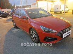 Hyundai i30 (2020) 1.5 T-GDi, 1.maj,ČR, servis - fotografie inzerátu