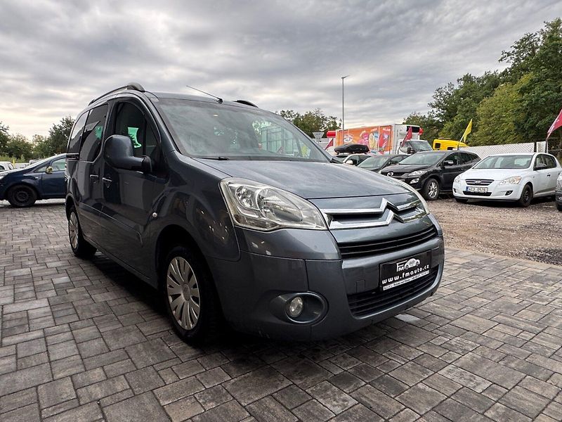 Citroën Berlingo (2010) 1.6 HDi Multispace - fotka 4 z 27