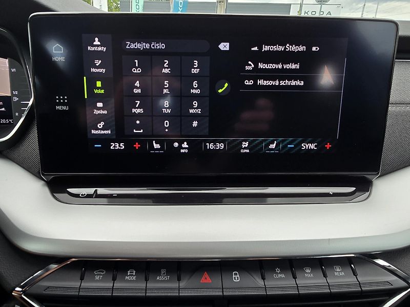 Škoda Octavia 2.0TDI DSG STYLE+ MATRIX TAŽNÉ - fotka 42 z 50
