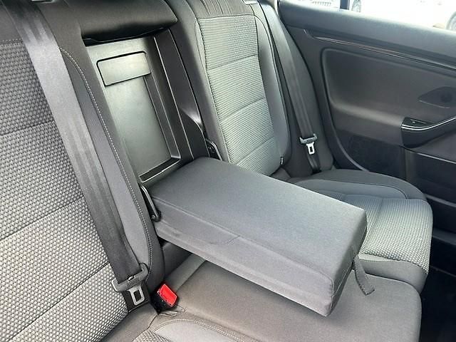 Volkswagen Golf 1,2TSi 77kW Variant Tažné zař. - fotka 37 z 54